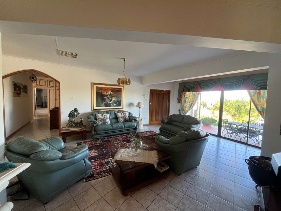 4 Bedroom Property for Sale in Keidebees Northern Cape